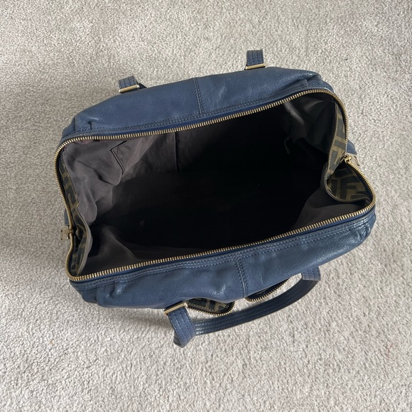 Vintage Fendi Lambskin Bag - Picture 5 of 16